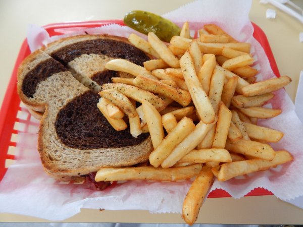 Hip Pocket Deli