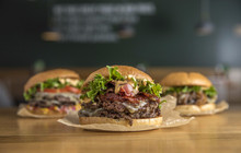 Friends & Brgrs Oulu餐厅图片