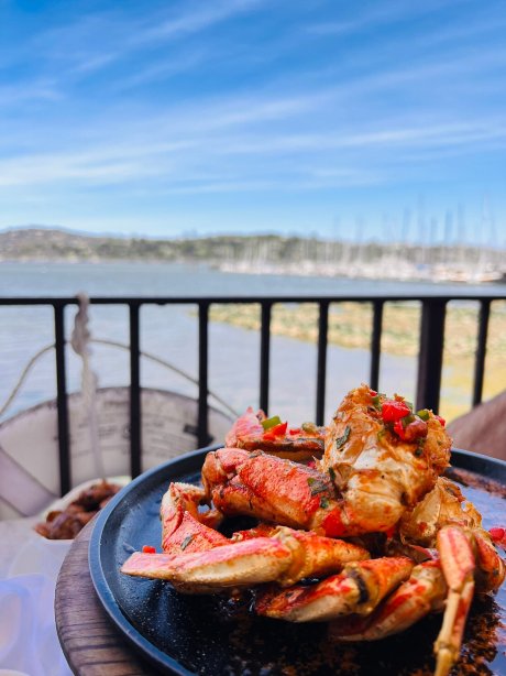 Salito's Crab House & Prime Rib