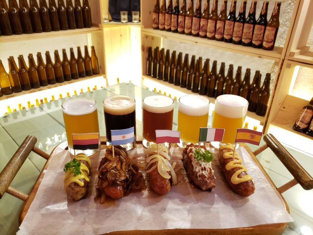 Beers & Pallets餐厅图片