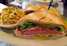 Eddies Sandwich Bar and Grill美食图片