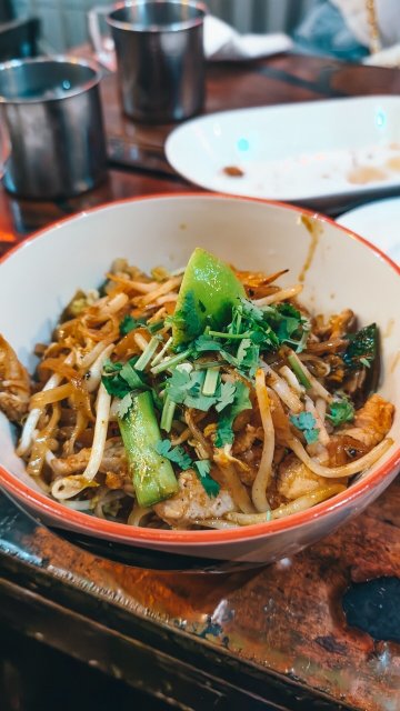 Lung Yai Thai Tapas