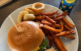 Arctic Thai & Grill