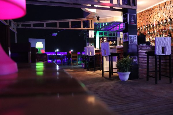 Skyline Restaurant