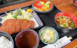 Tonkatsutomita