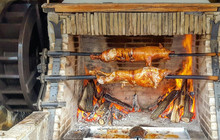 The Old House Restaurant餐厅图片