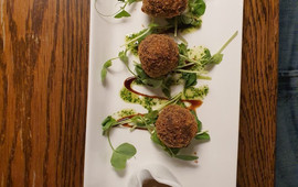 Pibroch Restaurant & Whiskey Bar