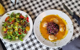 An Cala Cafe and Bunkhouse