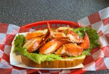 Huot's Seafood Restaurant INC美食图片