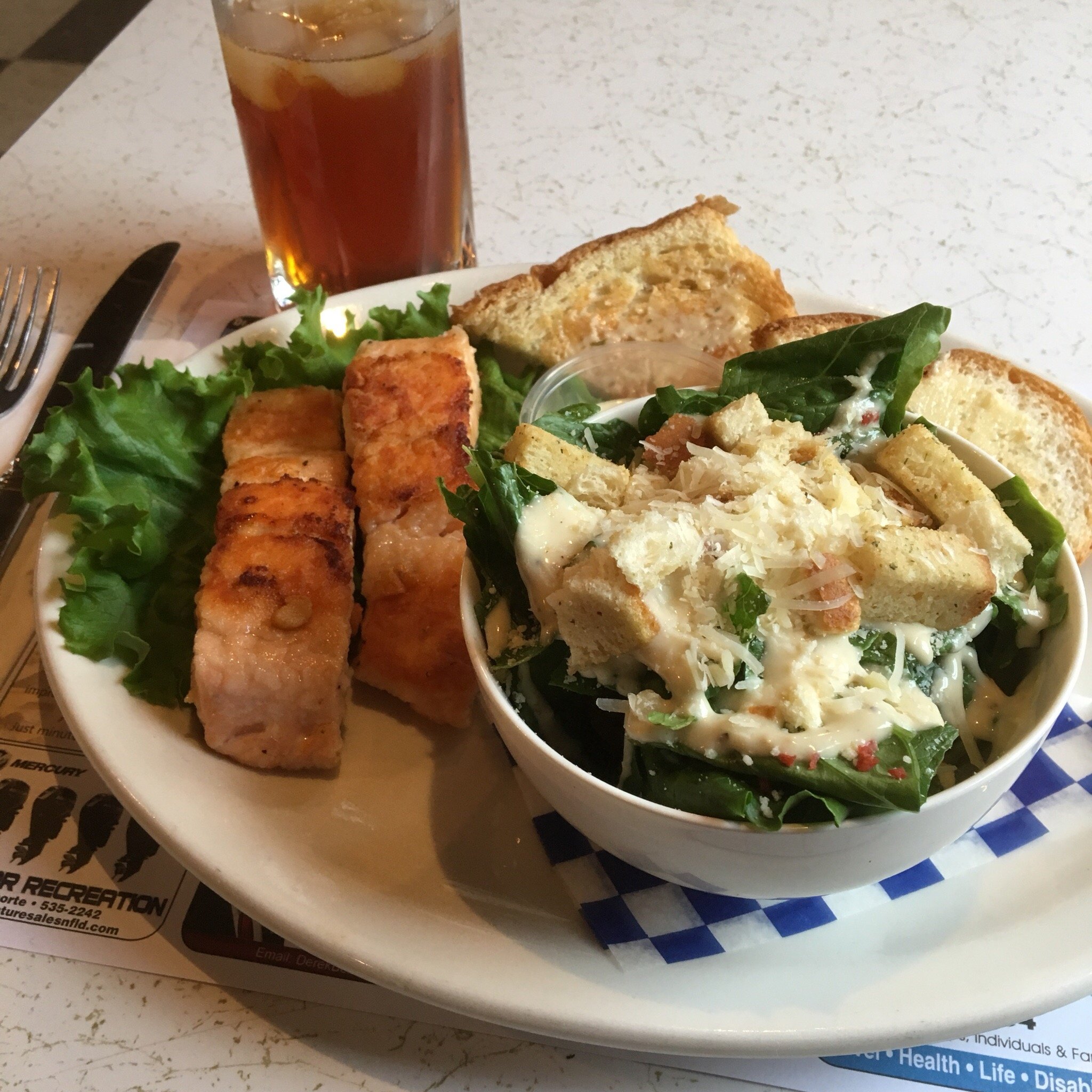 D & T Seafood & Restaurant