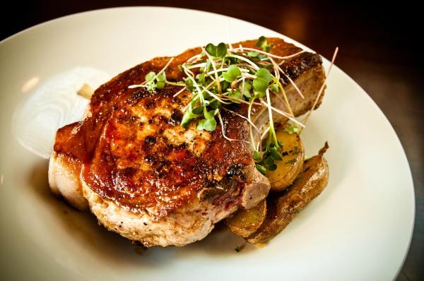 540 Kitchen & Bar