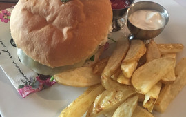 Stephanie's Cafe-Bar-Shoppe