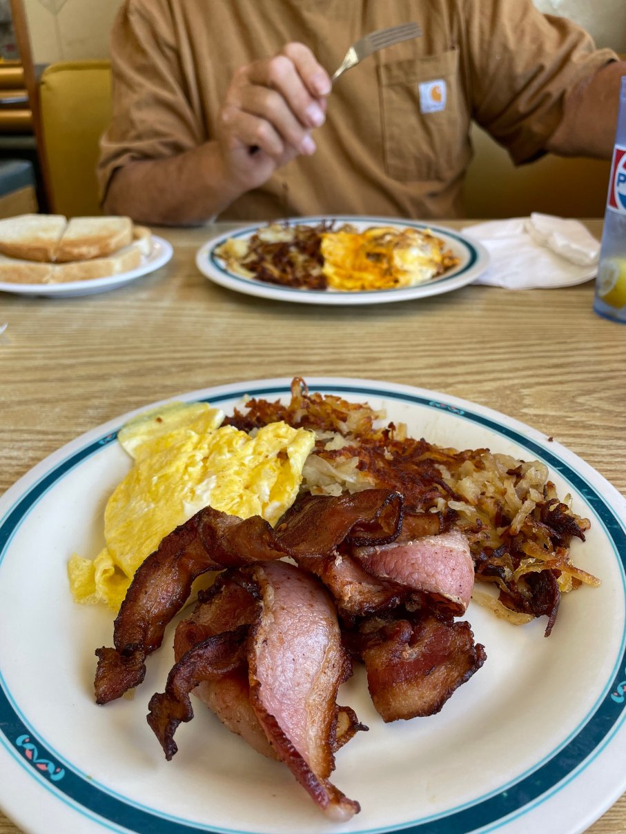Diamond Horseshoe Cafe