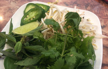 TyPHOon Authentic Vietnamese Cuisine餐厅图片