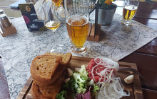 Kuria Na Taloch - Restauracia餐厅图片