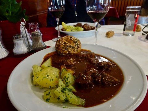 Hotel Drei Hasen Kroneis gesmbH