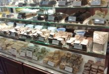 Whetstone Chocolates 139 King Street Store景点图片