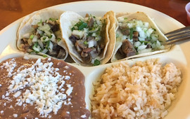 Tacos Reyes
