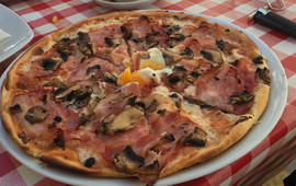 Restaurante Pizzeria Les Cases