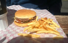 C and D Burger Shoppe餐厅图片
