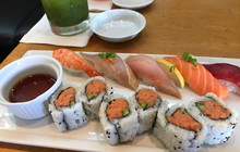 Kabuki Japanese Restaurant餐厅图片