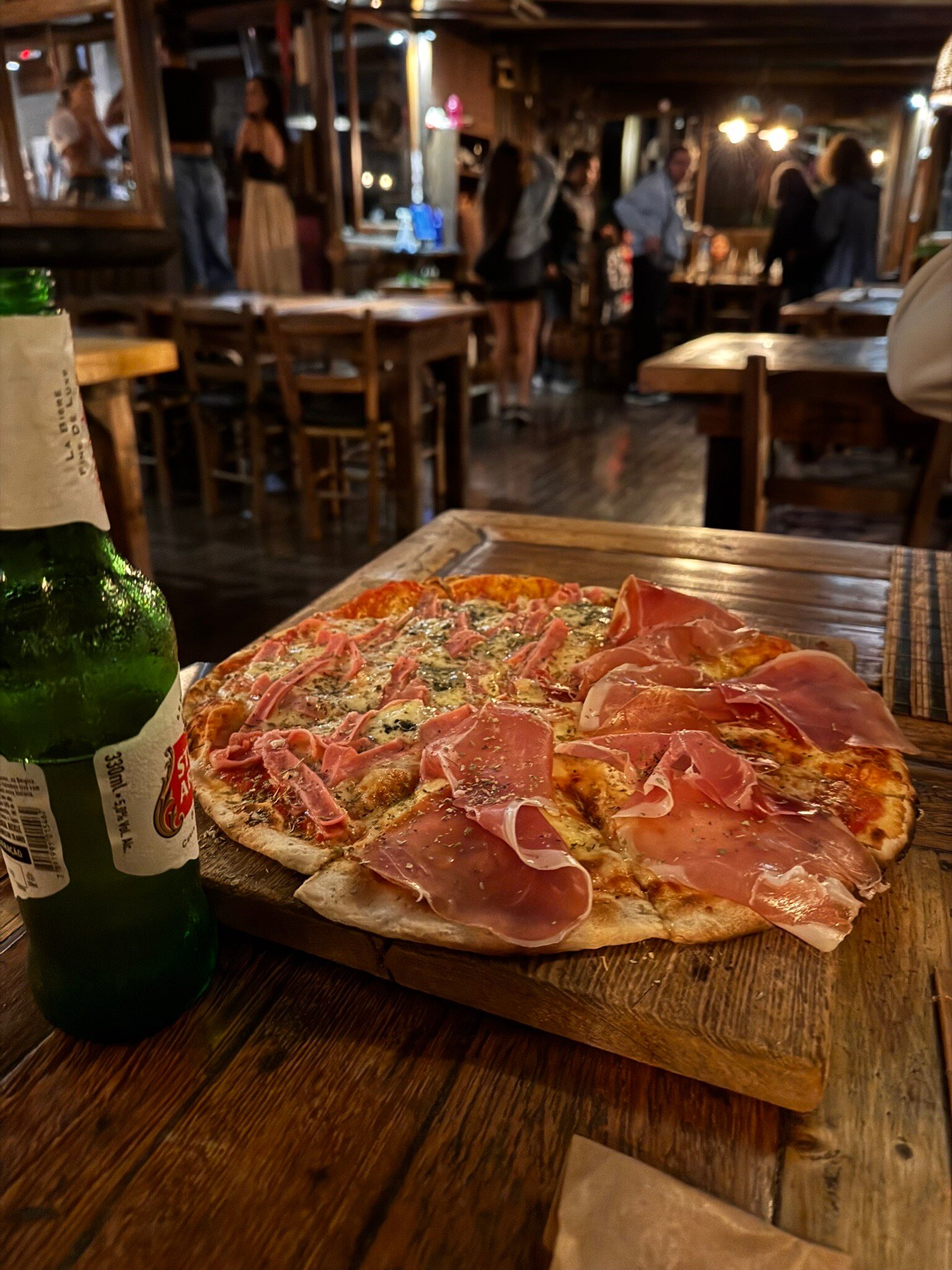 Lola Resto