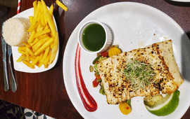 Julian's Cafe & Restaurant