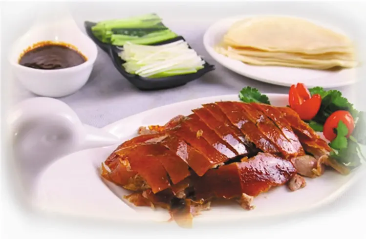 宋记果木烤鸭美食图片