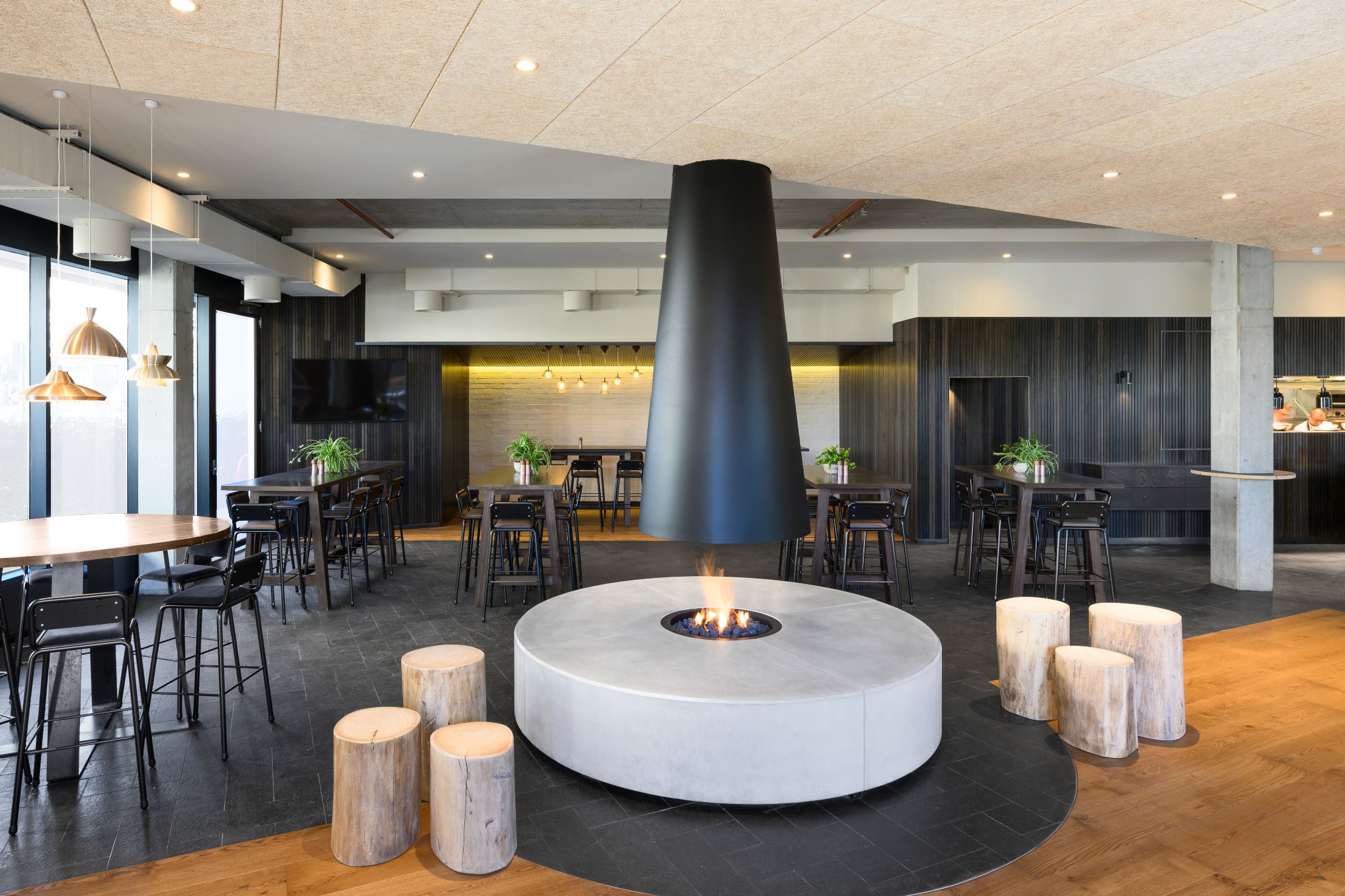 Ostani Bar