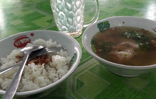 Sop Ayam Pak Min Klaten餐厅图片