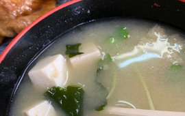 らくぜん食堂