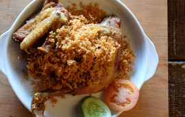 Bistro Ayam Goreng Pemuda