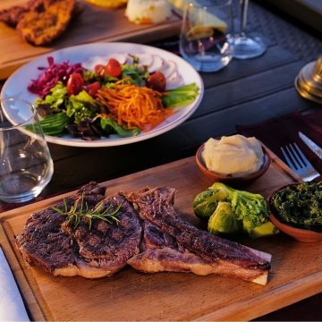 Tree of Idleness Restaurant & Bar