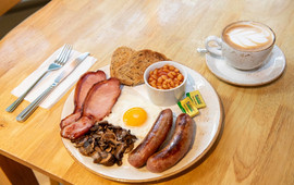 Poole's Cavern Cafe