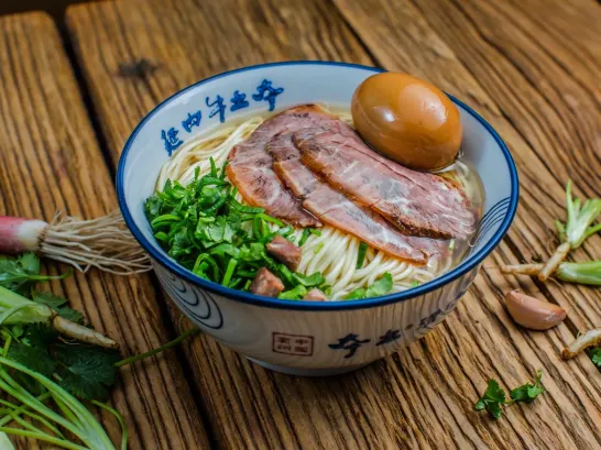 中国兰州本土清汤牛肉面(金明店)