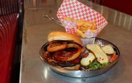 Cruisers Cafe 66