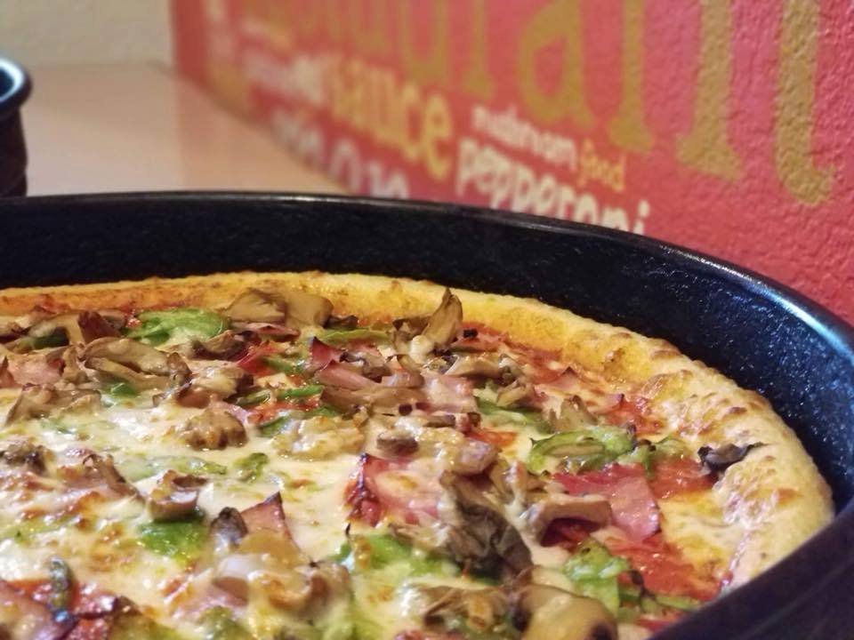 Buccilli's Pizza of Clare