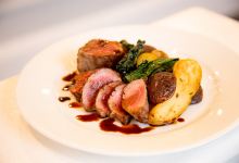 Water's Edge Restaurant & Bar美食图片