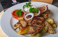 Classic Grill Serbian Restaurant餐厅图片