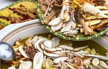云南野生面汤锅餐厅图片
