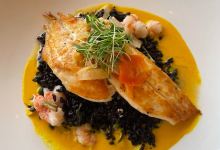 Blue Moon Fish Company美食图片