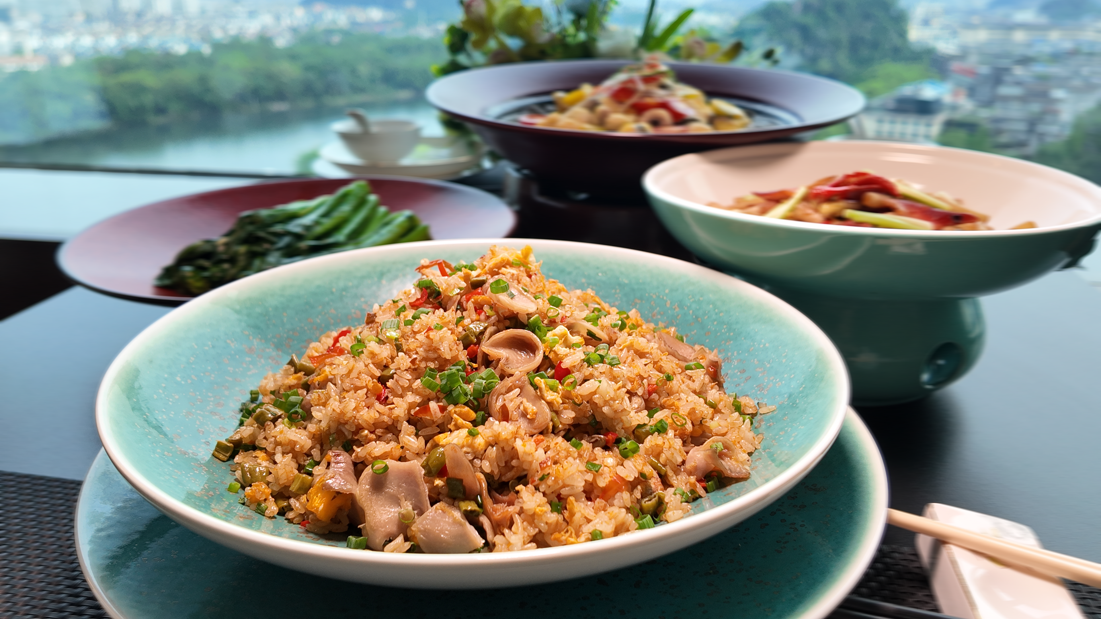 桂林漓江·瀑上酒店(象鼻山两江四湖店)图片