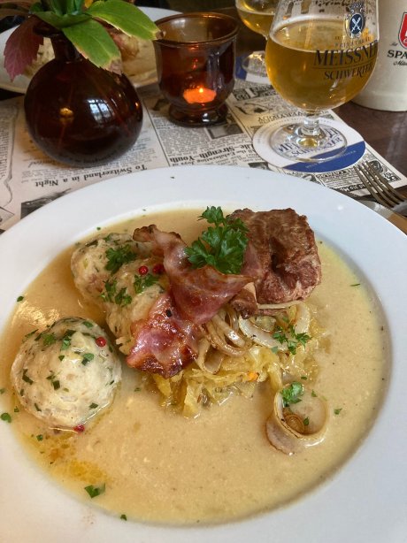 Gaststätte und Pub Old Man