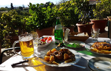 Giannikos Traditional Taverna餐厅图片