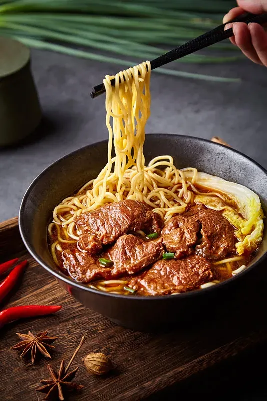 麦子熟了·台湾牛肉面(大信·新都汇店)