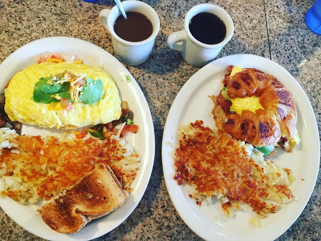 Night & Day Cafe