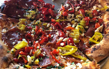 Solstice Wood Fire Pizza - Cafe & Bar餐厅图片