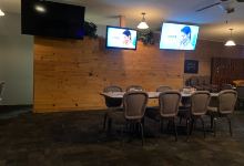 Branding Iron Steakhouse美食图片