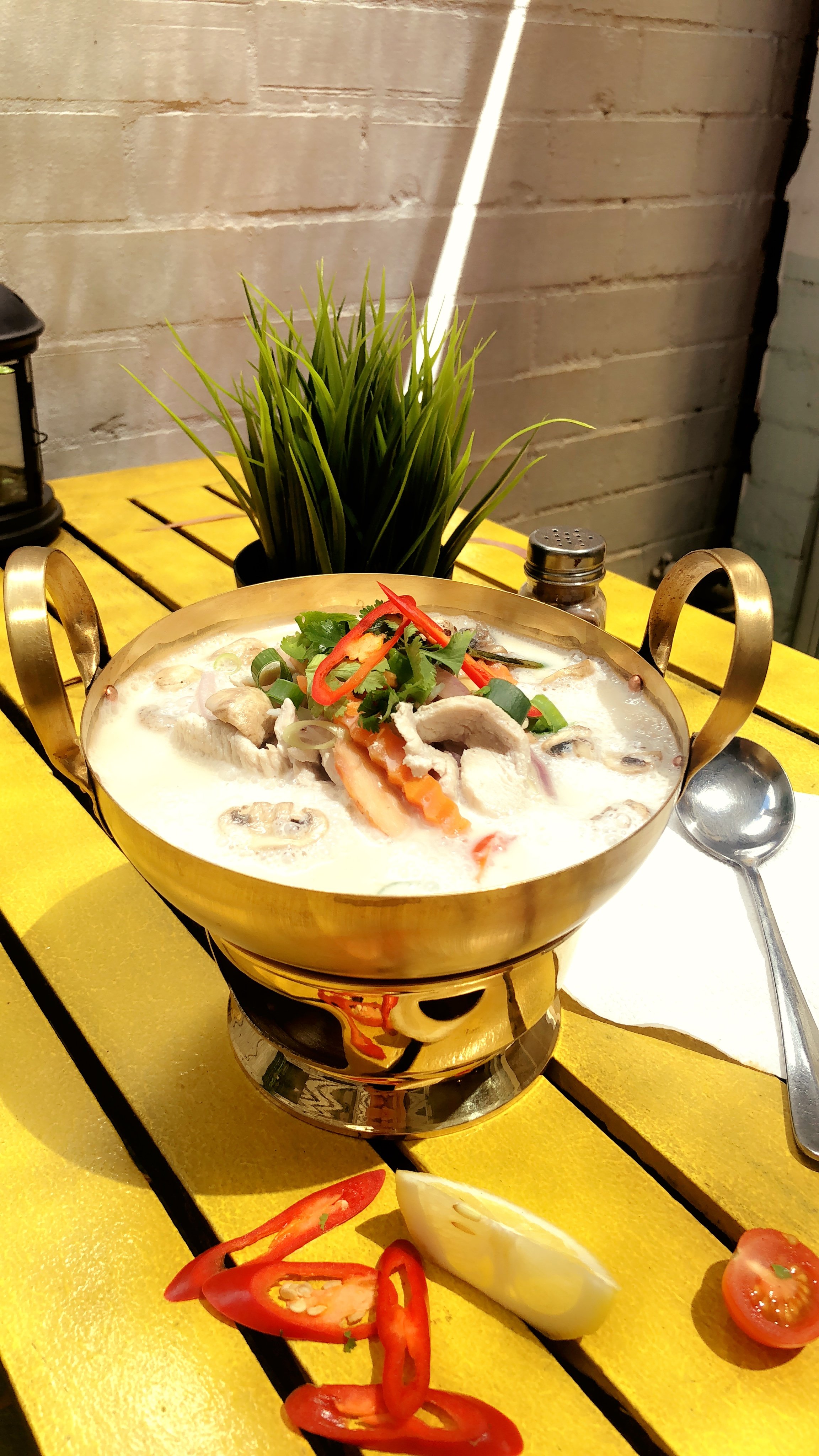 Red Lemon Thai Cafe