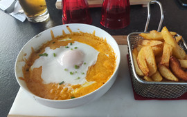 La Chaise Au Plafond - Brasserie